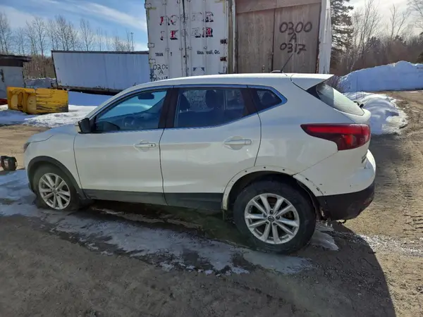 JN1BJ1CR6KW314146 2019 NISSAN ROGUE - Image 2