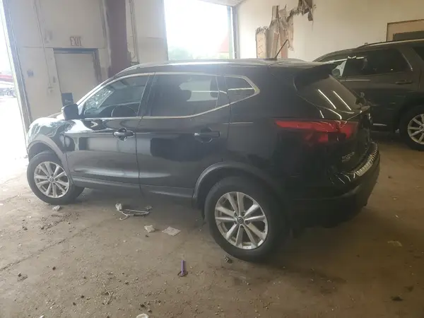 JN1BJ1CR6KW319024 2019 NISSAN ROGUE - Image 2