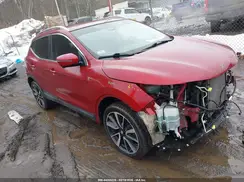JN1BJ1CR6KW330203 2019 NISSAN ROGUE