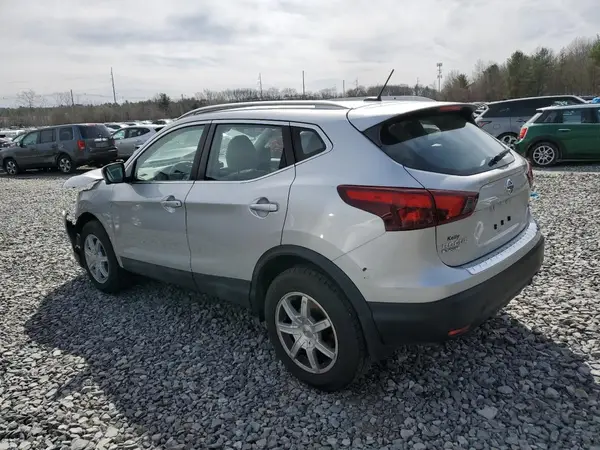 JN1BJ1CR6KW337846 2019 NISSAN ROGUE - Image 2