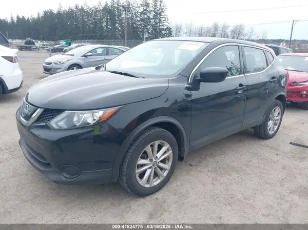 JN1BJ1CR6KW350001 2019 NISSAN ROGUE - Image 2