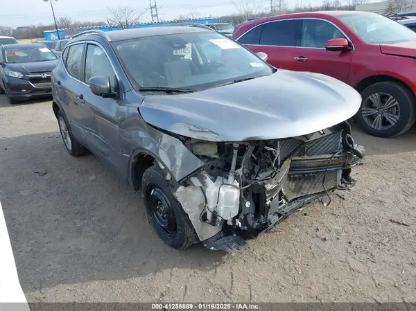 JN1BJ1CR6KW353027 2019 NISSAN ROGUE - Image 1