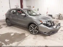 JN1BJ1CR6KW621185 2019 NISSAN ROGUE