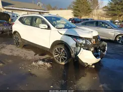 JN1BJ1CR6KW631327 2019 NISSAN ROGUE