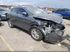 JN1BJ1CR7HW102221 2017 NISSAN ROGUE