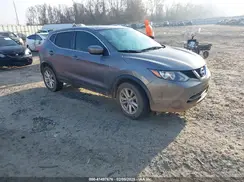 JN1BJ1CR7HW104812 2017 NISSAN ROGUE
