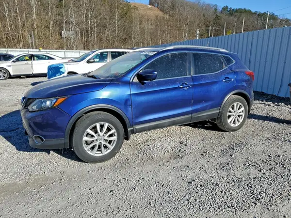 JN1BJ1CR7HW105393 2017 NISSAN ROGUE - Image 1