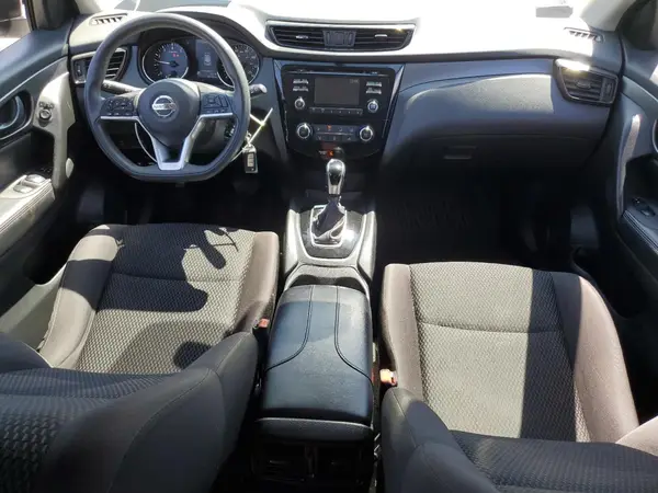 JN1BJ1CR7HW106334 2017 NISSAN ROGUE - Image 8