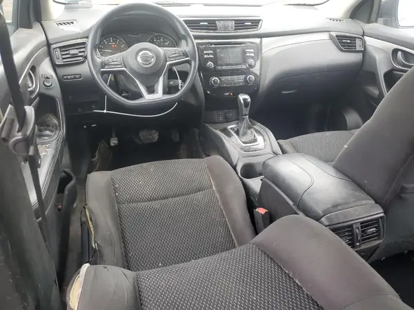 JN1BJ1CR7HW106589 2017 NISSAN ROGUE - Image 8