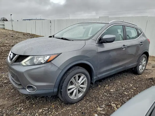 JN1BJ1CR7HW114708 2017 NISSAN ROGUE - Image 1