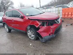 JN1BJ1CR7HW117561 2017 NISSAN ROGUE