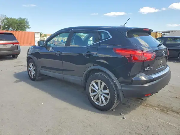 JN1BJ1CR7HW117978 2017 NISSAN ROGUE - Image 2
