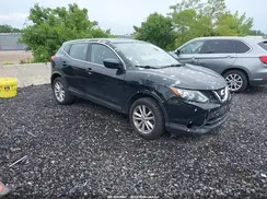 JN1BJ1CR7HW121920 2017 NISSAN ROGUE