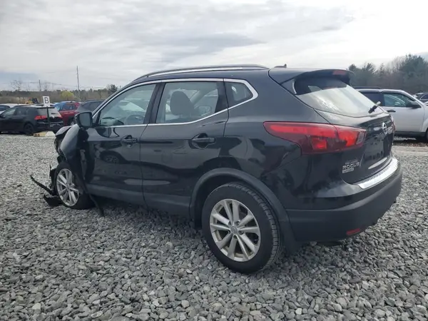 JN1BJ1CR7HW127698 2017 NISSAN ROGUE - Image 2