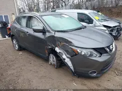 JN1BJ1CR7HW137163 2017 NISSAN ROGUE