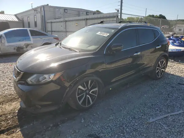 JN1BJ1CR7HW138264 2017 NISSAN ROGUE - Image 1