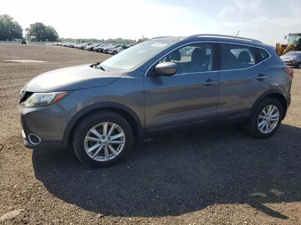 JN1BJ1CR7HW139754 2017 NISSAN ROGUE - Image 1