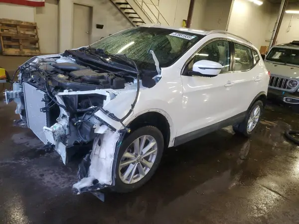 JN1BJ1CR7HW142038 2017 NISSAN ROGUE - Image 1