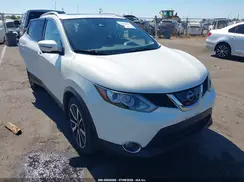 JN1BJ1CR7HW142296 2017 NISSAN ROGUE
