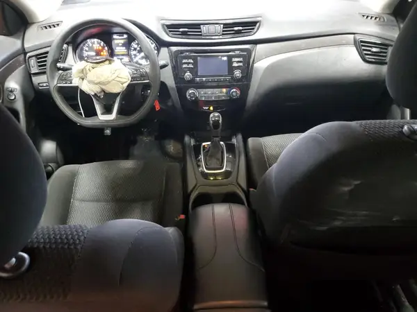 JN1BJ1CR7HW143271 2017 NISSAN ROGUE - Image 8
