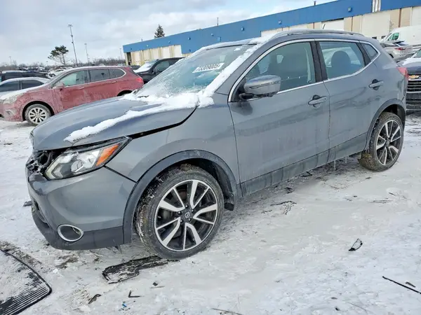 JN1BJ1CR7HW143836 2017 NISSAN ROGUE - Image 1