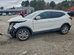 JN1BJ1CR7JW200753 2018 NISSAN ROGUE