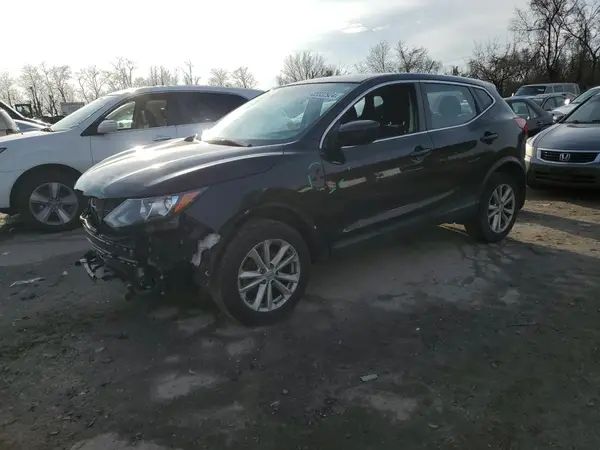 JN1BJ1CR7JW200929 2018 NISSAN ROGUE - Image 1