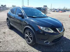 JN1BJ1CR7JW202874 2018 NISSAN ROGUE