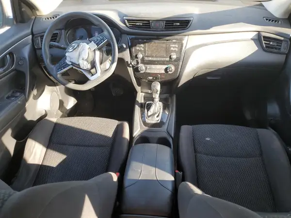 JN1BJ1CR7JW250763 2018 NISSAN ROGUE - Image 8