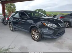 JN1BJ1CR7JW251539 2018 NISSAN ROGUE