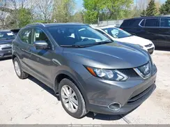 JN1BJ1CR7JW254618 2018 NISSAN ROGUE