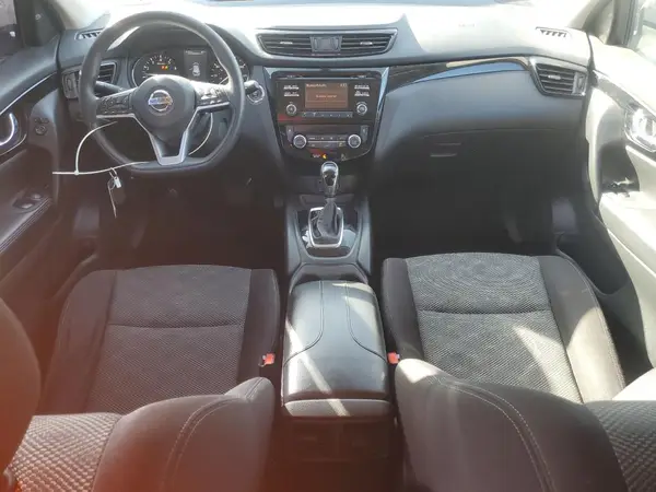 JN1BJ1CR7JW266851 2018 NISSAN ROGUE - Image 8