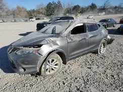 JN1BJ1CR7JW269264 2018 NISSAN ROGUE