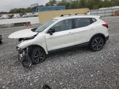 JN1BJ1CR7JW283892 2018 NISSAN ROGUE