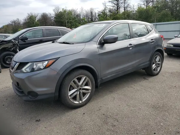 JN1BJ1CR7JW284590 2018 NISSAN ROGUE - Image 1