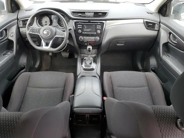 JN1BJ1CR7JW284590 2018 NISSAN ROGUE - Image 8