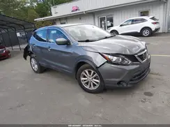 JN1BJ1CR7JW289157 2018 NISSAN ROGUE