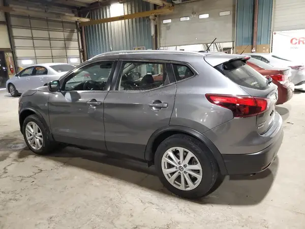 JN1BJ1CR7KW313135 2019 NISSAN ROGUE - Image 2