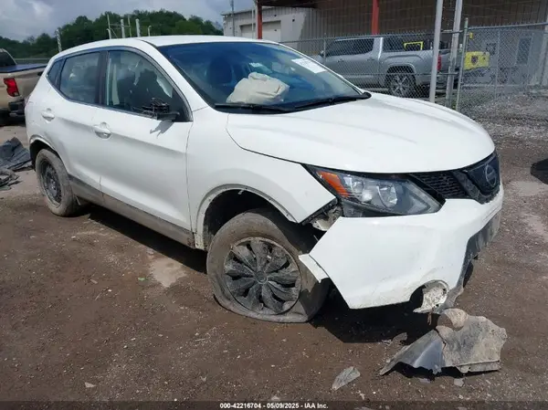 JN1BJ1CR7KW321381 2019 NISSAN ROGUE - Image 1