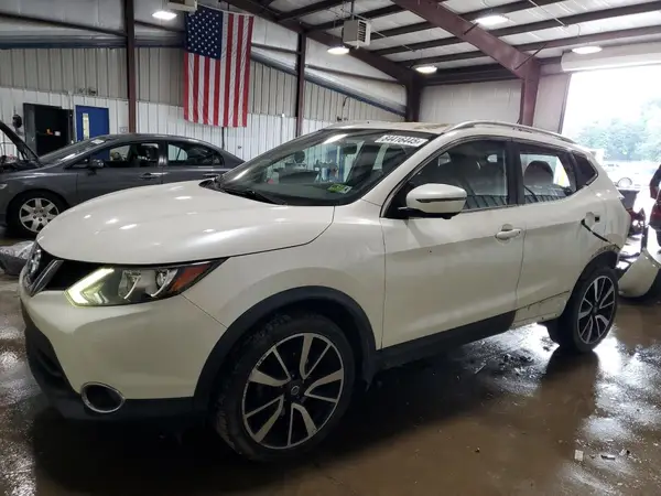 JN1BJ1CR8HW122669 2017 NISSAN ROGUE - Image 1
