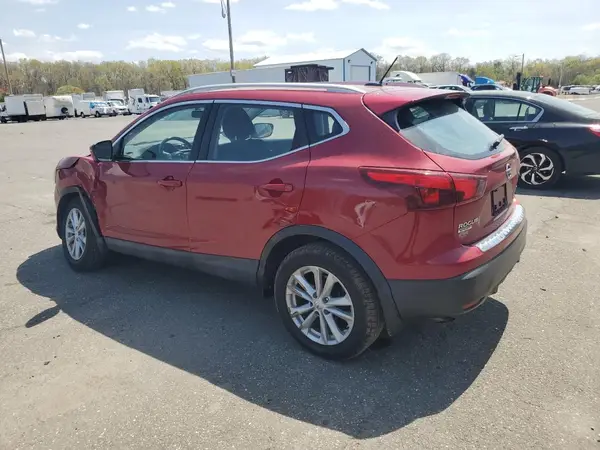 JN1BJ1CR8HW122719 2017 NISSAN ROGUE - Image 2