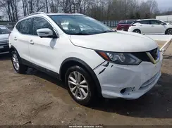 JN1BJ1CR8HW124468 2017 NISSAN ROGUE