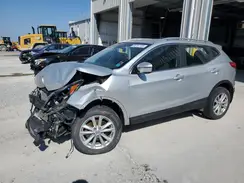 JN1BJ1CR8HW134126 2017 NISSAN ROGUE