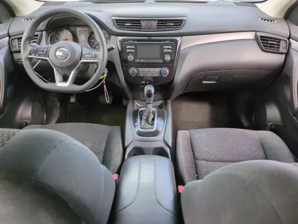 JN1BJ1CR8HW142162 2017 NISSAN ROGUE - Image 8