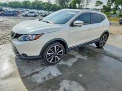 JN1BJ1CR8JW202222 2018 NISSAN ROGUE