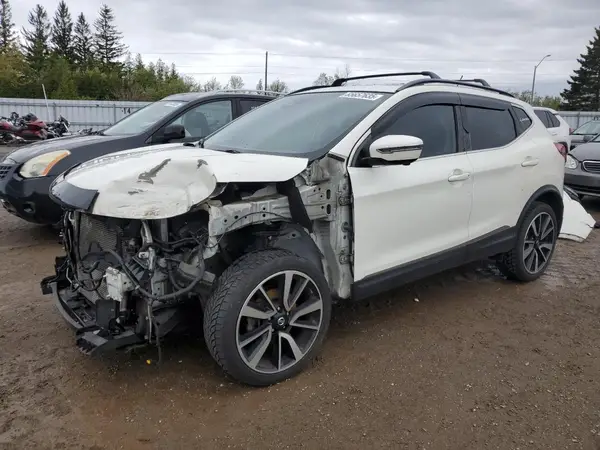 JN1BJ1CR8JW251579 2018 NISSAN ROGUE - Image 1