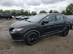 JN1BJ1CR8JW252781 2018 NISSAN ROGUE