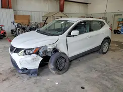JN1BJ1CR8JW261335 2018 NISSAN ROGUE