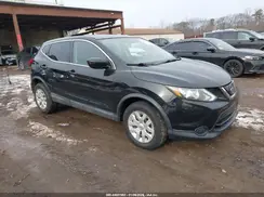 JN1BJ1CR8JW264493 2018 NISSAN ROGUE