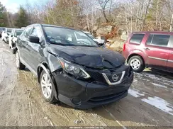 JN1BJ1CR8JW268947 2018 NISSAN ROGUE